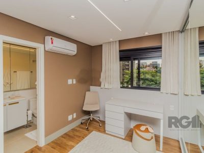 Apartamento à venda com 99m², 2 quartos, 2 suítes, 2 vagas no bairro Bela Vista em Porto Alegre - Foto 11