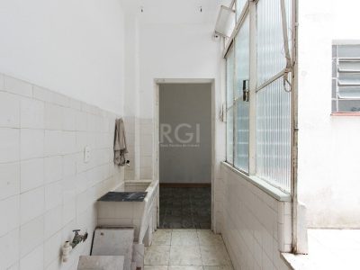 Apartamento à venda com 101m², 3 quartos, 1 vaga no bairro Menino Deus em Porto Alegre - Foto 11