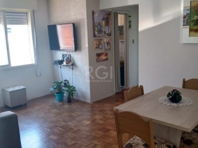 Apartamento à venda com 58m², 2 quartos, 1 vaga no bairro Jardim Lindóia em Porto Alegre - Foto 3