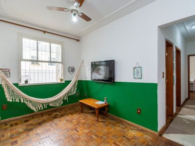 Apartamento à venda com 66m², 2 quartos no bairro Floresta em Porto Alegre - Foto 2