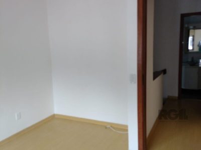 Casa Condominio à venda com 88m², 3 quartos, 1 suíte, 3 vagas no bairro Cristal em Porto Alegre - Foto 16