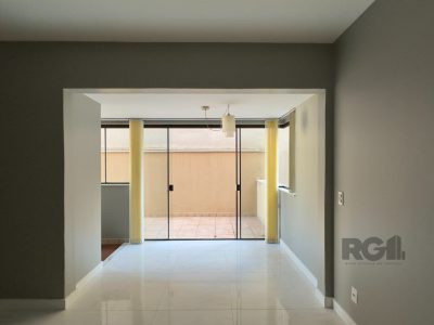 Apartamento à venda com 111m², 2 quartos, 1 vaga no bairro Independência em Porto Alegre - Foto 2