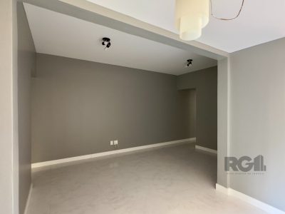 Apartamento à venda com 111m², 2 quartos, 1 vaga no bairro Independência em Porto Alegre - Foto 4