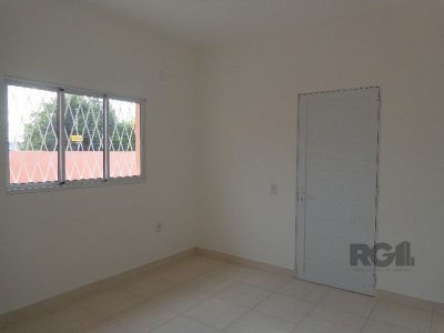 Casa à venda com 80m², 2 quartos, 2 vagas no bairro Vila Ipiranga em Porto Alegre - Foto 4