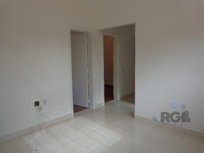 Casa à venda com 80m², 2 quartos, 2 vagas no bairro Vila Ipiranga em Porto Alegre - Foto 7