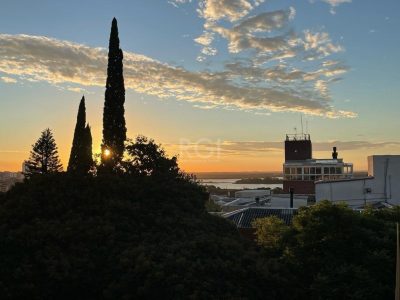 Apartamento à venda com 159m², 3 quartos, 1 suíte, 2 vagas no bairro Moinhos de Vento em Porto Alegre - Foto 20