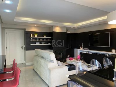 Apartamento à venda com 95m², 3 quartos, 1 suíte, 2 vagas no bairro Tristeza em Porto Alegre - Foto 13