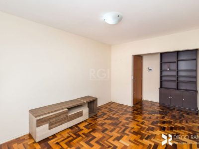 Apartamento à venda com 82m², 3 quartos, 1 suíte, 1 vaga no bairro Menino Deus em Porto Alegre - Foto 4