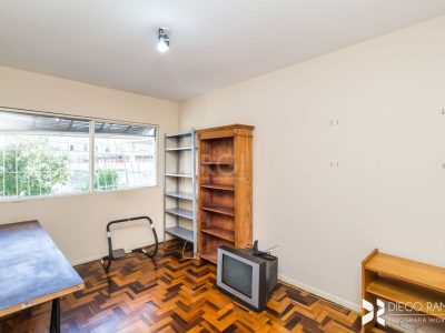 Apartamento à venda com 82m², 3 quartos, 1 suíte, 1 vaga no bairro Menino Deus em Porto Alegre - Foto 8