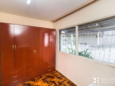 Apartamento à venda com 82m², 3 quartos, 1 suíte, 1 vaga no bairro Menino Deus em Porto Alegre - Foto 10