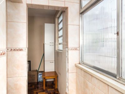 Apartamento à venda com 82m², 3 quartos, 1 suíte, 1 vaga no bairro Menino Deus em Porto Alegre - Foto 16