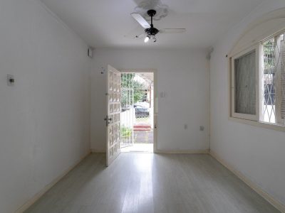 Casa à venda com 374m², 5 quartos, 10 vagas no bairro Petrópolis em Porto Alegre - Foto 4