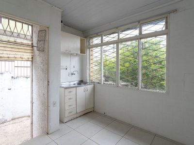 Casa à venda com 374m², 5 quartos, 10 vagas no bairro Petrópolis em Porto Alegre - Foto 6