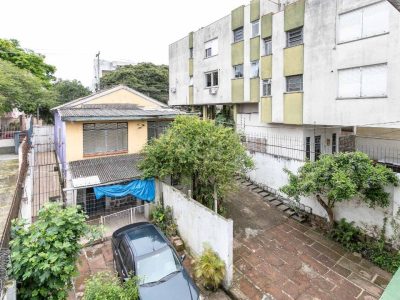 Casa à venda com 374m², 5 quartos, 10 vagas no bairro Petrópolis em Porto Alegre - Foto 35