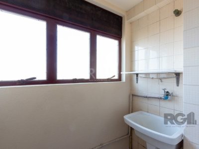 Apartamento à venda com 64m², 2 quartos, 1 vaga no bairro Cristal em Porto Alegre - Foto 12