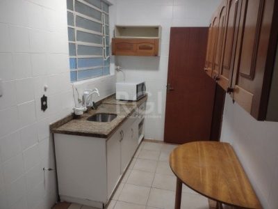 Apartamento à venda com 187m², 4 quartos, 1 vaga no bairro Floresta em Porto Alegre - Foto 7