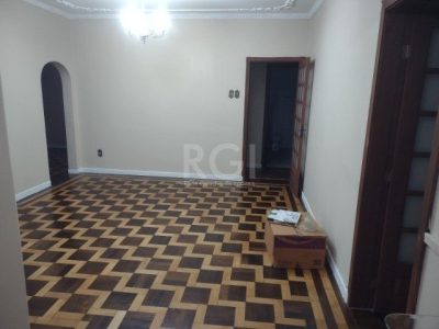 Apartamento à venda com 187m², 4 quartos, 1 vaga no bairro Floresta em Porto Alegre - Foto 5