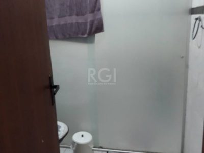 Casa à venda com 90m², 2 quartos, 2 vagas no bairro Cristal em Porto Alegre - Foto 12