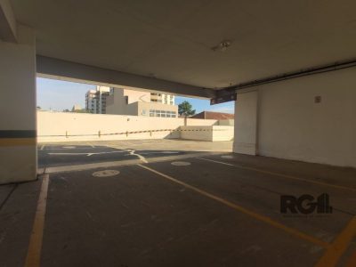 Conjunto/Sala à venda com 66m², 1 vaga no bairro Menino Deus em Porto Alegre - Foto 15