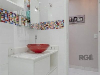 Apartamento à venda com 70m², 3 quartos, 1 suíte, 1 vaga no bairro Partenon em Porto Alegre - Foto 59