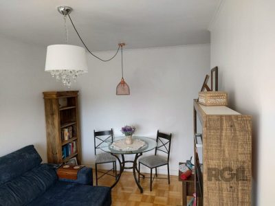 Apartamento à venda com 72m², 2 quartos, 1 vaga no bairro Centro Histórico em Porto Alegre - Foto 3