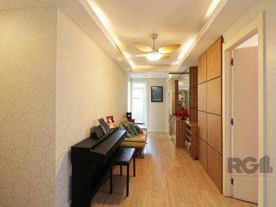 Apartamento à venda com 190m², 5 quartos, 2 suítes, 2 vagas no bairro Menino Deus em Porto Alegre - Foto 39