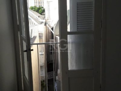 Apartamento à venda com 55m², 2 quartos no bairro Farroupilha em Porto Alegre - Foto 14