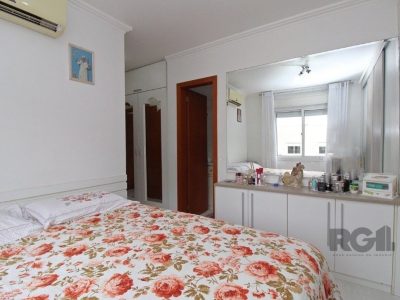 Apartamento à venda com 83m², 3 quartos, 1 suíte, 2 vagas no bairro Jardim Itu em Porto Alegre - Foto 8