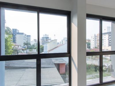 Apartamento à venda com 100m², 3 quartos, 1 suíte, 1 vaga no bairro Tristeza em Porto Alegre - Foto 3