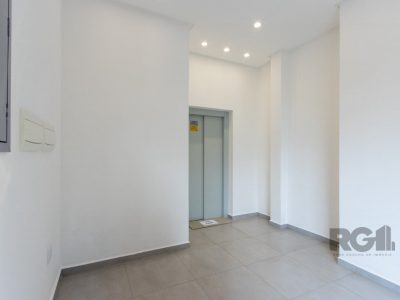 Apartamento à venda com 100m², 3 quartos, 1 suíte, 1 vaga no bairro Tristeza em Porto Alegre - Foto 29