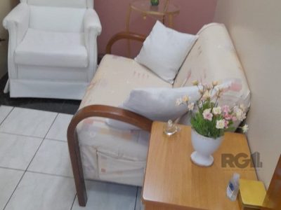 Conjunto/Sala à venda com 55m² no bairro Petrópolis em Porto Alegre - Foto 2