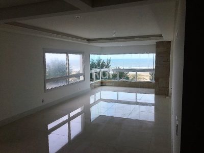 Apartamento à venda com 123m², 3 quartos, 2 suítes, 2 vagas no bairro Centro em Capão da Canoa - Foto 4