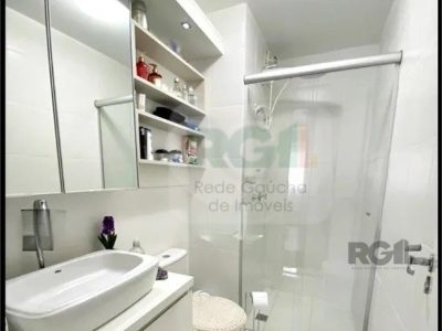 Apartamento à venda com 56m², 2 quartos, 1 suíte, 1 vaga no bairro Azenha em Porto Alegre - Foto 3