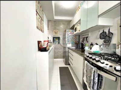 Apartamento à venda com 56m², 2 quartos, 1 suíte, 1 vaga no bairro Azenha em Porto Alegre - Foto 4