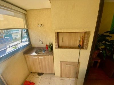 Apartamento à venda com 80m², 2 quartos, 1 suíte, 1 vaga no bairro Santana em Porto Alegre - Foto 10