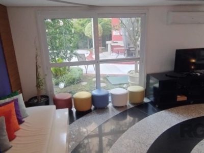 Apartamento à venda com 45m², 1 quarto, 1 suíte, 1 vaga no bairro Menino Deus em Porto Alegre - Foto 3