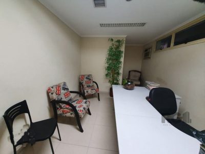 Apartamento à venda com 90m², 2 quartos, 1 suíte, 2 vagas no bairro Moinhos de Vento em Porto Alegre - Foto 18