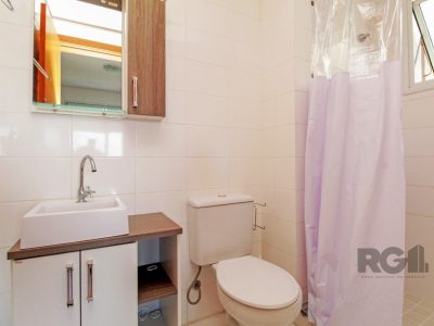 Apartamento à venda com 78m², 3 quartos, 1 suíte, 1 vaga no bairro Partenon em Porto Alegre - Foto 31