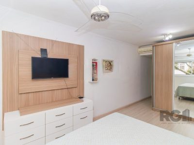 Apartamento à venda com 78m², 2 quartos, 1 suíte, 2 vagas no bairro Jardim Botânico em Porto Alegre - Foto 12