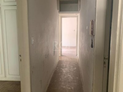 Apartamento à venda com 95m², 3 quartos no bairro Bonfim em Porto Alegre - Foto 3