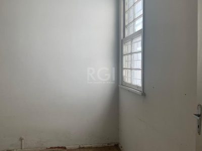 Apartamento à venda com 95m², 3 quartos no bairro Bonfim em Porto Alegre - Foto 4