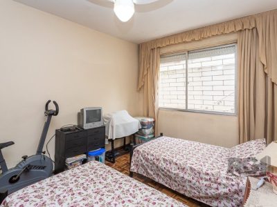 Apartamento à venda com 65m², 2 quartos no bairro Petrópolis em Porto Alegre - Foto 12