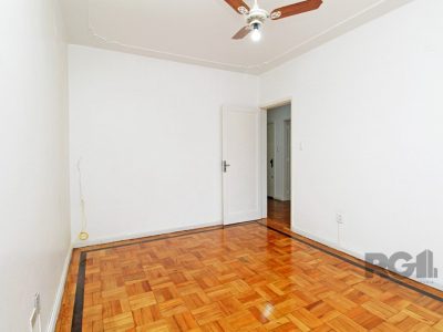 Apartamento à venda com 75m², 2 quartos no bairro São João em Porto Alegre - Foto 2