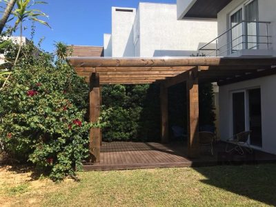 Casa Condominio à venda com 250m², 4 quartos, 4 suítes, 2 vagas no bairro Zona Nova em Capão da Canoa - Foto 4