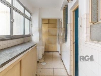 Apartamento à venda com 153m², 3 quartos, 1 vaga no bairro Centro Histórico em Porto Alegre - Foto 12