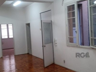 Apartamento à venda com 87m², 2 quartos no bairro Centro Histórico em Porto Alegre - Foto 5