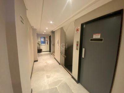 Apartamento à venda com 60m², 2 quartos no bairro Centro Histórico em Porto Alegre - Foto 3