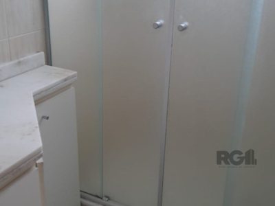 Apartamento à venda com 89m², 2 quartos, 2 vagas no bairro Floresta em Porto Alegre - Foto 2