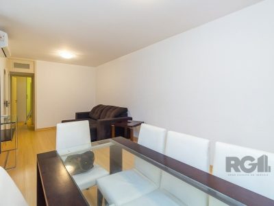 Apartamento à venda com 105m², 3 quartos, 2 vagas no bairro Petrópolis em Porto Alegre - Foto 6