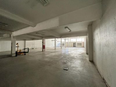 Depósito/Pavilhão à venda com 1.300m² no bairro Partenon em Porto Alegre - Foto 18